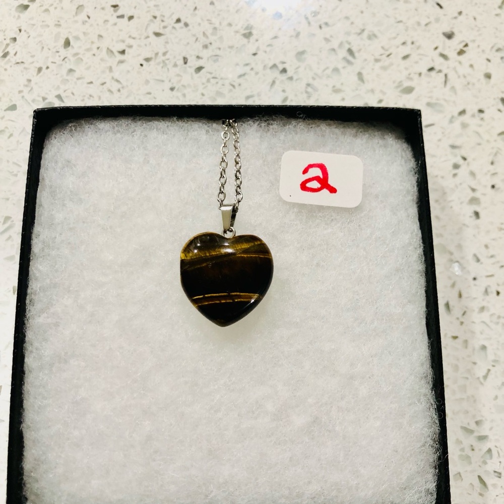 Heart 🍒💣Gemstone Pendant Necklace - Assorted Colors - Picture 4 of 17